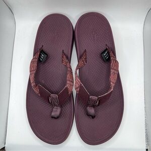 Women’s Chaco Flip Flops Size 9